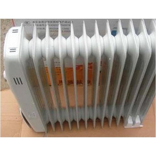 电暖器